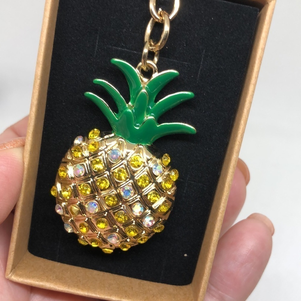 Rhinestone Pineapple Keychain Key Ring Pendant Bag Charm - Picture 9 of 10